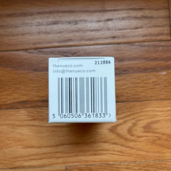 NIB Vitamin C Face Powder - Picture 5 of 5